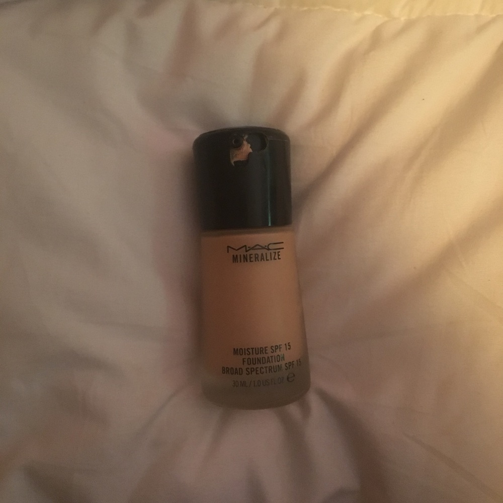 Mac foundation!